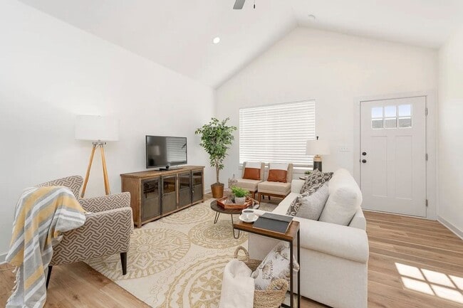 property at 2313 S Spg Hl Ct