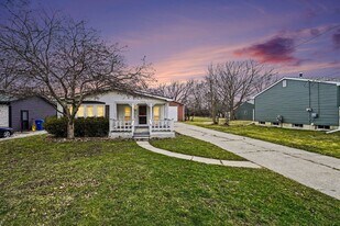 918 Moore St in Davison, MI - Building Photo