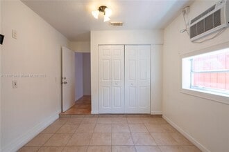 17993 SW 152nd Pl in Miami, FL - Building Photo - Building Photo