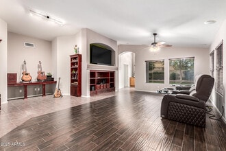 17530 W Wind Drift Ct in Goodyear, AZ - Building Photo - Building Photo