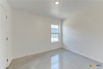 526 Lost Trl in Copperas Cove, TX - Foto de edificio - Building Photo
