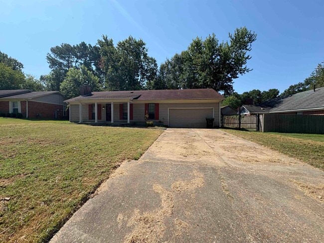 405 Bouldincrest Ave in Collierville, TN - Building Photo - Building Photo