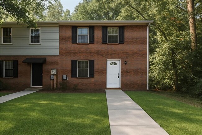 property at 2719 Greystone Ct