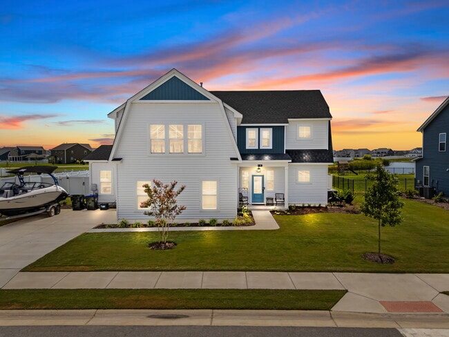 property at 105 Farmridge Wy