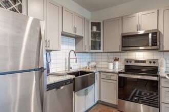 Comet Scotts Hill in Wilmington, NC - Foto de edificio - Interior Photo