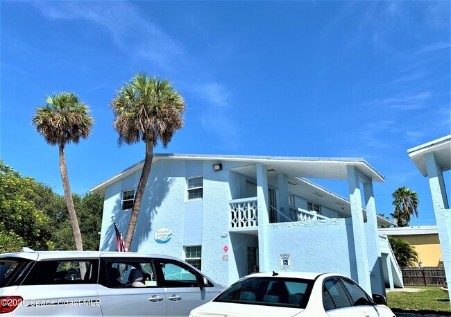 304 Buchanan Ave in Cape Canaveral, FL - Building Photo - Building Photo