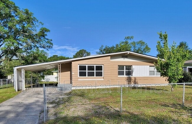 property at 4434 Rainer Rd