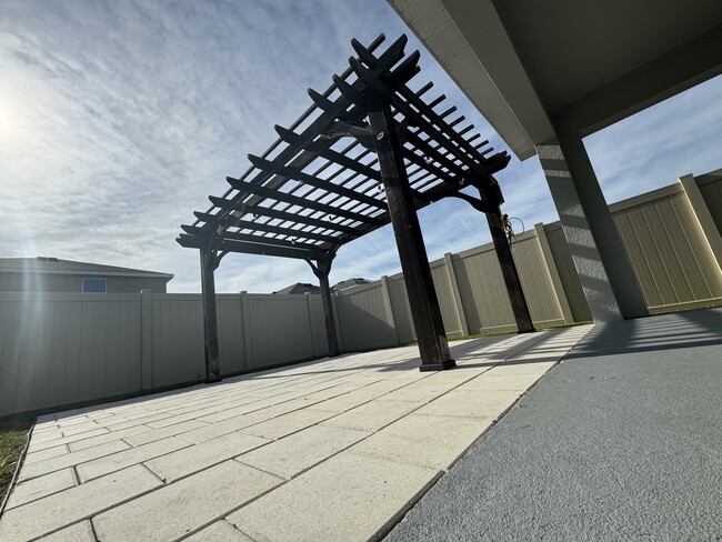 12115 Lily Magnolia Ln in Riverview, FL - Building Photo - Building Photo