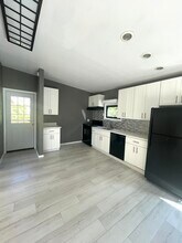21 Hemlock Hl, Unit C in Greenwood Lake, NY - Building Photo - Building Photo