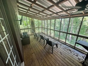 710 Broken Arrow Cir in Austin, KY - Building Photo - Building Photo