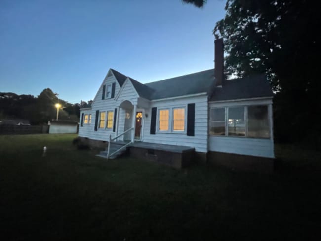 property at 2819 NC-87