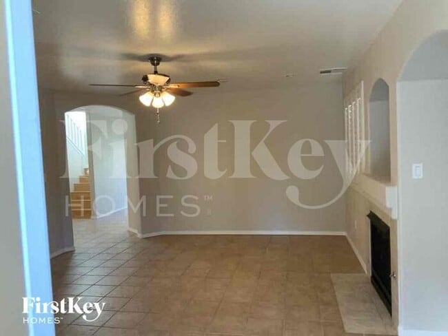 3937 Philomena St in Las Vegas, NV - Building Photo - Building Photo