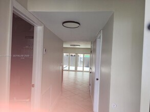 6855 W 2nd Ln in Hialeah, FL - Building Photo - Building Photo