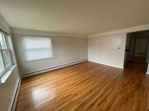 4012 O Leary Ave, Unit 1 in Cincinnati, OH - Foto de edificio - Building Photo