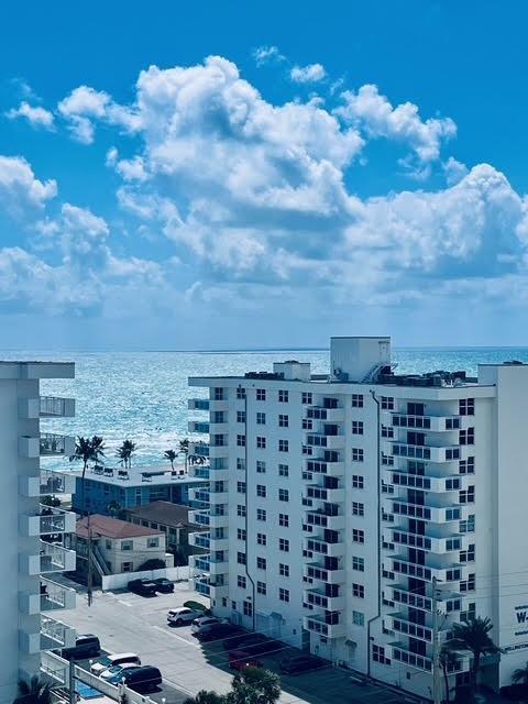 1400 S Ocean Dr, Unit 1207 in Hollywood, FL - Building Photo - Building Photo