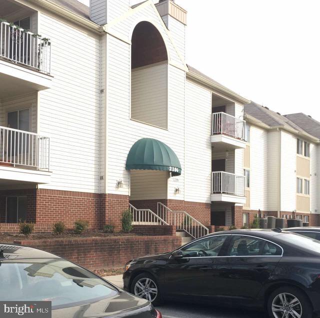 2106 Whitehall Rd-Unit -BA in Frederick, MD - Foto de edificio