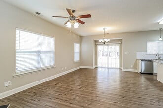 414 Tribune Dr in Charlotte, NC - Foto de edificio - Building Photo