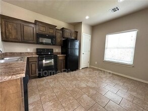 1007 SW 92nd St in Oklahoma City, OK - Building Photo - Building Photo