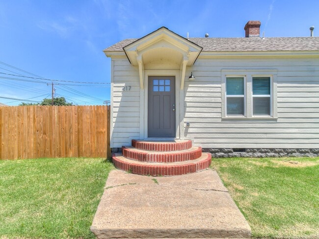 property at 217 S Moore Ave