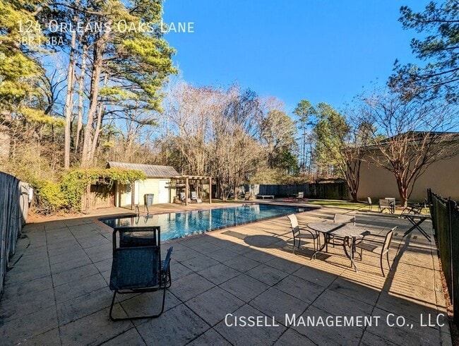 property at 124 Orleans Oaks Ln