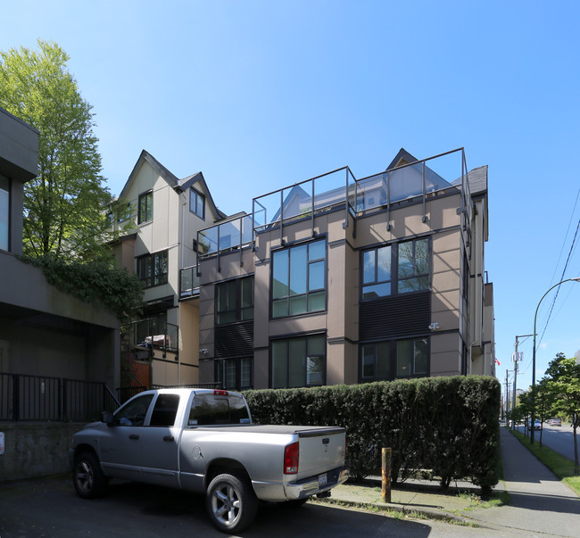 Charleston Terrace Co-op in Vancouver, BC - Building Photo - Building Photo