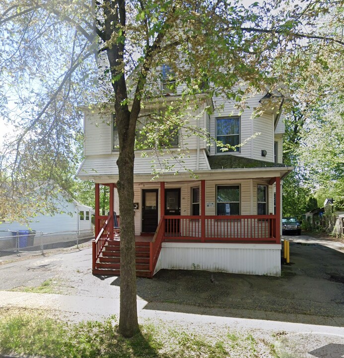 17-19-19 Demond Ave in Springfield, MA - Foto de edificio