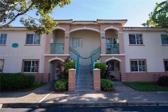 2921 SE 13th Rd in Homestead, FL - Foto de edificio - Building Photo