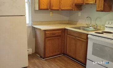 88 Olive St in Meriden, CT - Building Photo - Building Photo