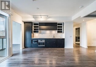 20-2320 Edward St in Toronto, ON - Building Photo - Building Photo