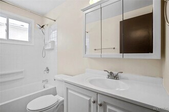335 Sundridge Dr in Amherst, NY - Building Photo - Building Photo