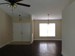14148 Pimberton Dr in Hudson, FL - Building Photo - Building Photo