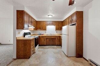 Washington Square in Kaukauna, WI - Foto de edificio - Building Photo