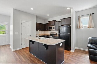 318 N Fisher St in Raleigh, NC - Building Photo - Building Photo