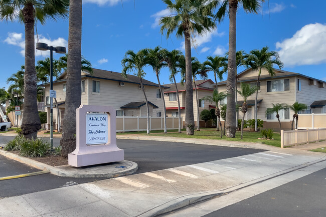 Lombard Way in Ewa Beach, HI - Foto de edificio - Building Photo