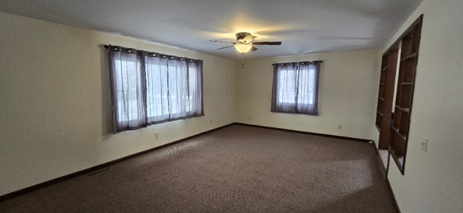 214 4th Ave in Minnesota Lake, MN - Building Photo - Building Photo