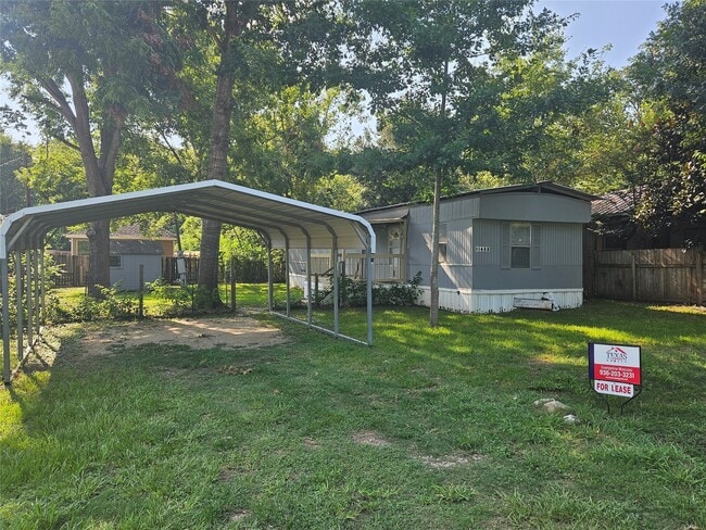 property at 11453 Underwood St