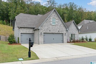 277 Kinross Circle in Pelham, AL - Building Photo - Building Photo