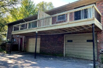 245 Hickorydale Dr, Unit A in Nashville, TN - Building Photo - Building Photo