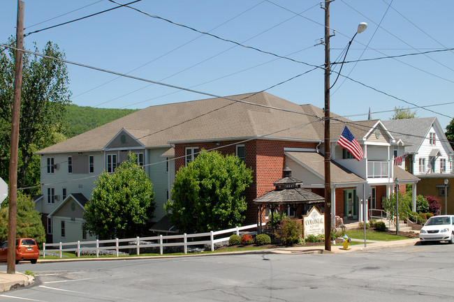 Colonial Square Apartments in Coaldale, PA - Building Photo - Building Photo