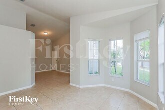 1700 NE 37th Pl in Homestead, FL - Building Photo - Building Photo