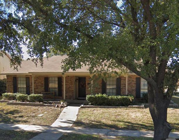 6117 Scenic Dr in Rowlett, TX - Building Photo