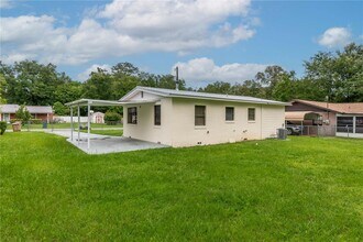 2215 NE 16th Ct in Ocala, FL - Building Photo - Building Photo