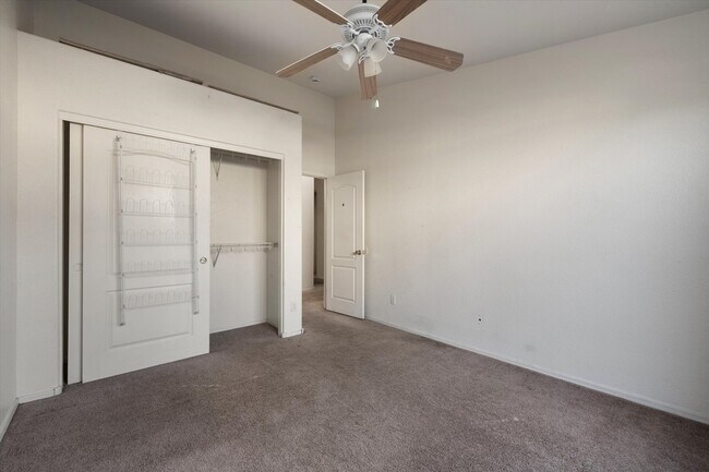 7646 E Covina St in Mesa, AZ - Building Photo - Building Photo