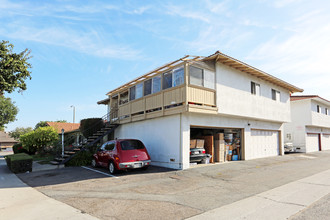 7162 Heil Ave in Huntington Beach, CA - Building Photo - Building Photo