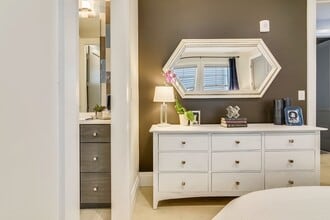 719 E 2nd St, Unit 2 in Boston, MA - Building Photo - Building Photo