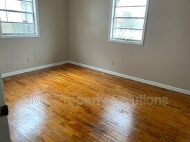 804 Martin Luther King Jr Dr in Greensboro, NC - Building Photo