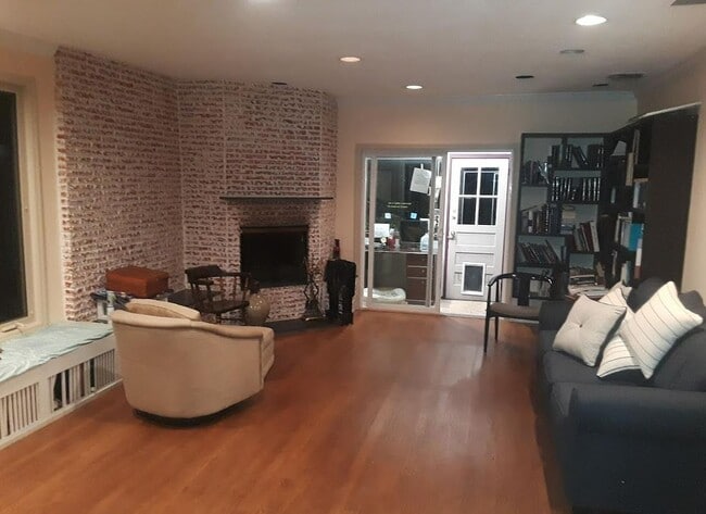 1608 Union Ave in Hewlett, NY - Building Photo - Building Photo