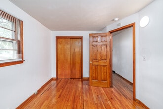 Lincoln Hill Community in Syracuse, NY - Building Photo - Interior Photo