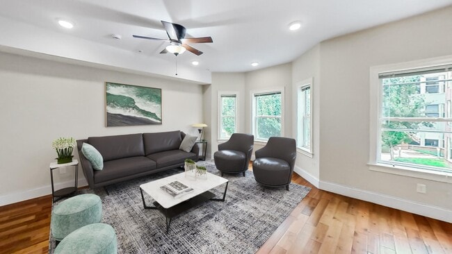 21 Caldwell St, Unit 1