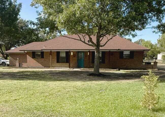 property at 11 Maree Ct